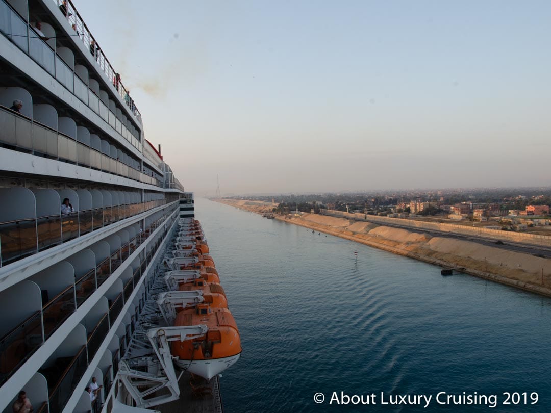 transit suez canal 6143