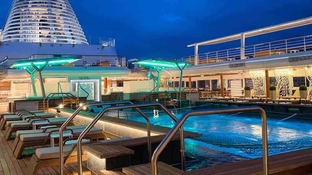 Cruising in Style with Regent Seven Seas Splendor